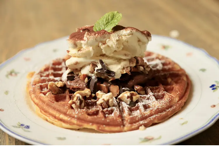 11月の期間限定ティラミス風ワッフル始まりました♪ | 茶洋館マサラ